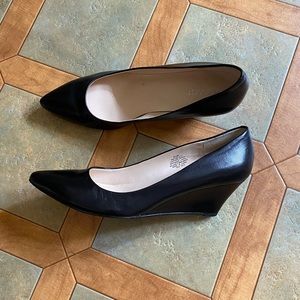 Nine West leather heels size 8.5